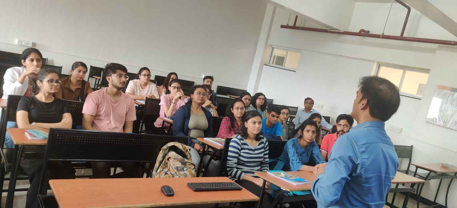 Mr. Ratnesh Johnson, Biotechnologist Serum Institute of India Limited 25th July 2022. Lecture Title: Career Opportunities for Biotechnologists