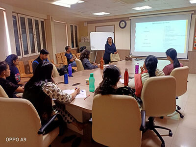 Dr. Radhika Kamdar conducting a session on Manuscripts beyond Science